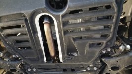 rav4_under_1.jpg